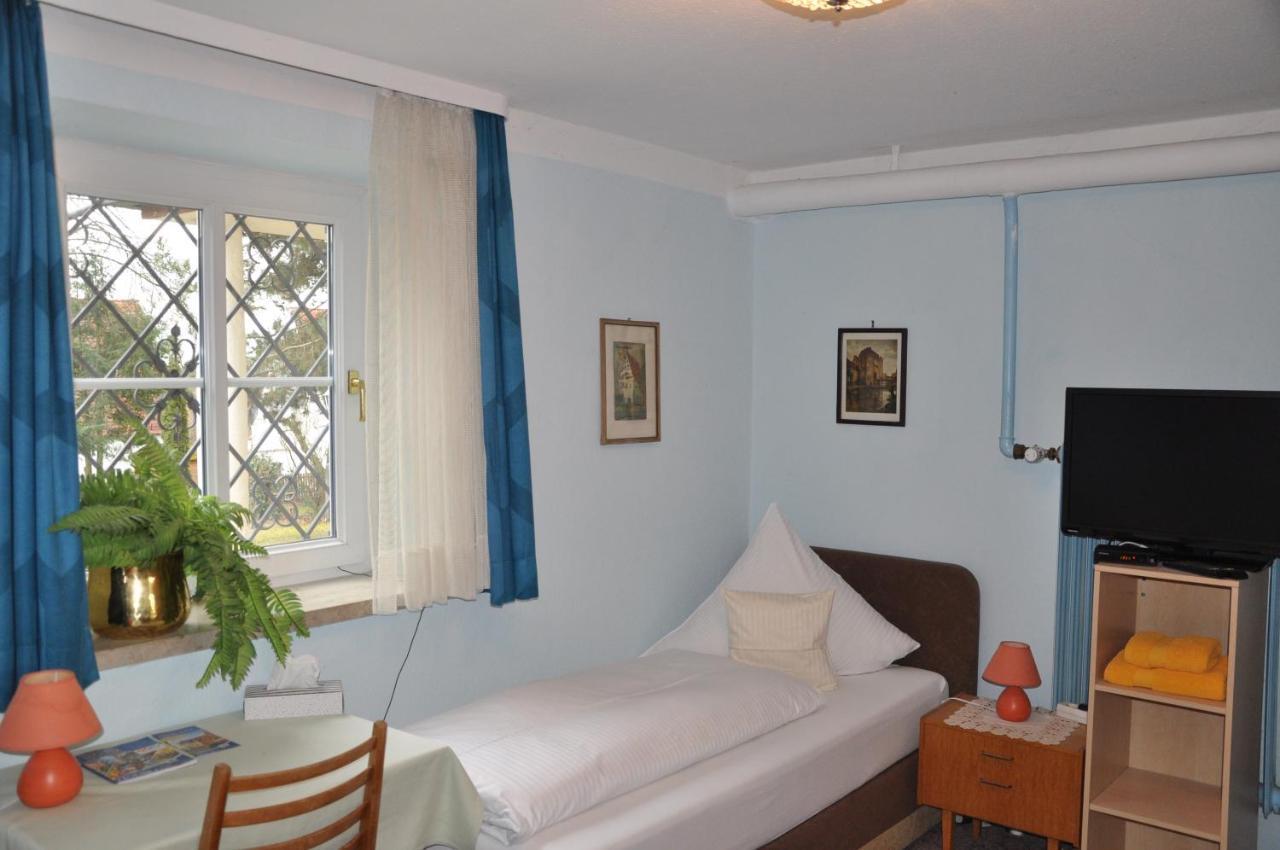 Pension Haus Gertrud Donauwörth 外观 照片